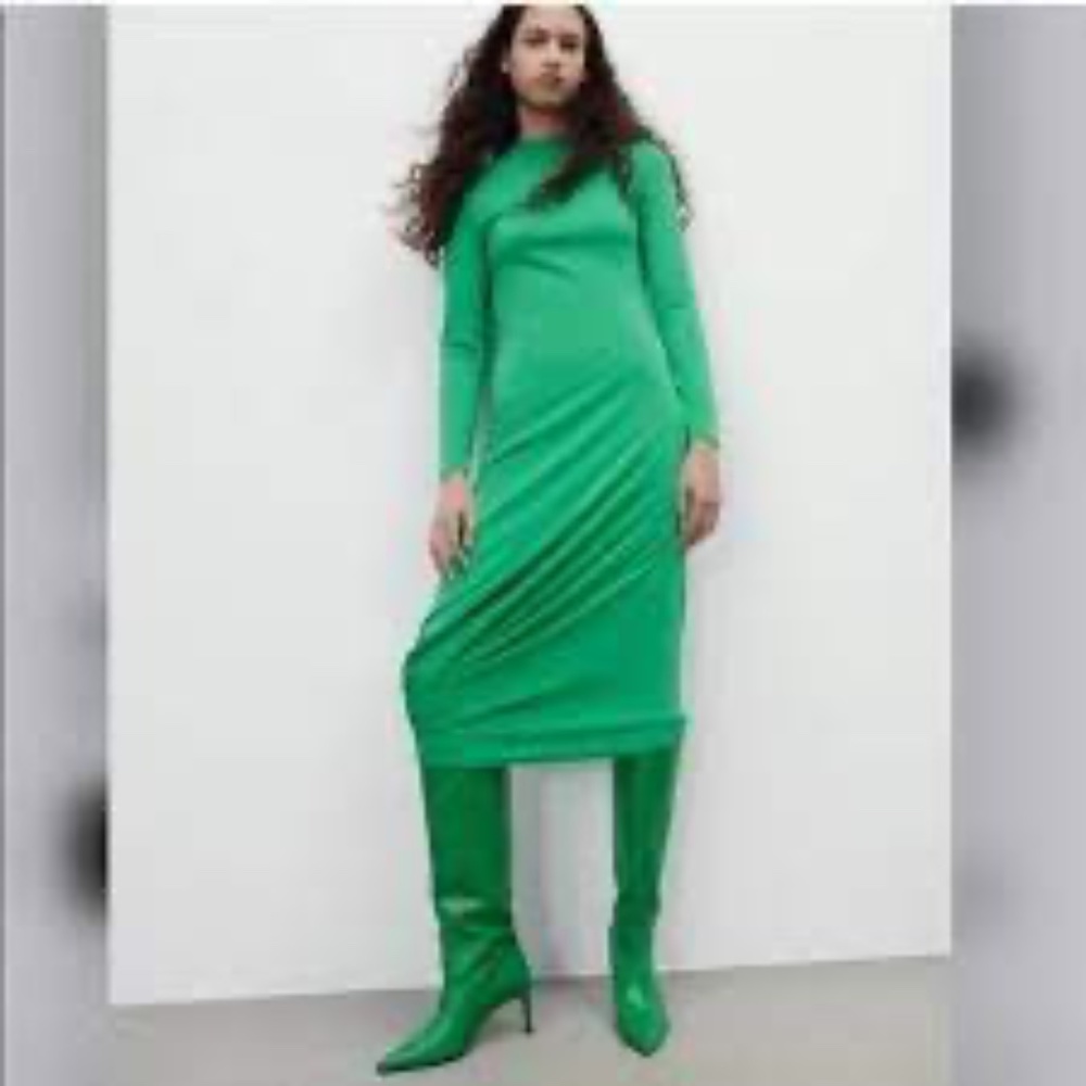 NWT ZARA FLOWY DRAPED DRESS GREEN M